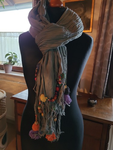 Tuch schal bommel - tuch, perlen
